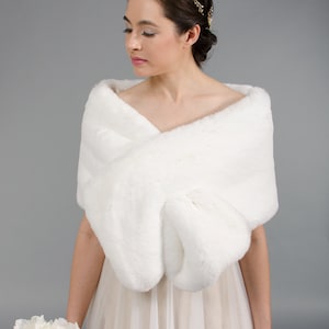 Ivory faux fur wrap faux fur shawl faux fur shrug made of rabbit imitation fur