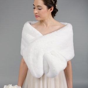 White faux fur wrap faux fur shawl faux fur shrug made of rabbit imitation fur