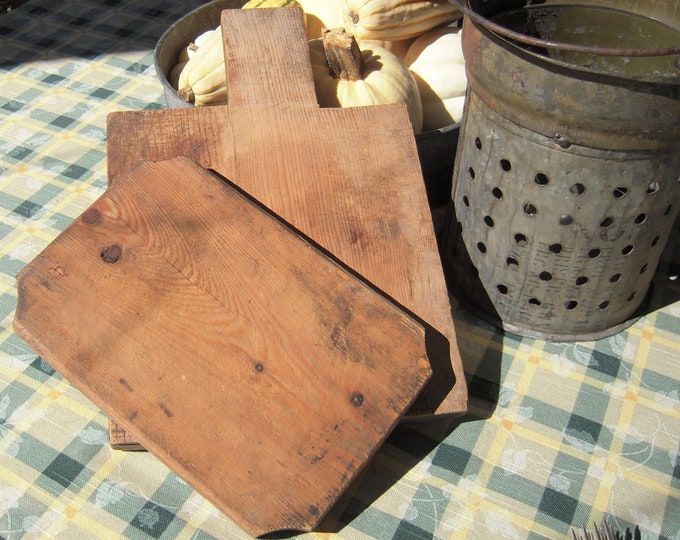 Two Antique Wooden Cutting Bread Charcuterie Butter Boards French Farmhouse Kitchen Primitive