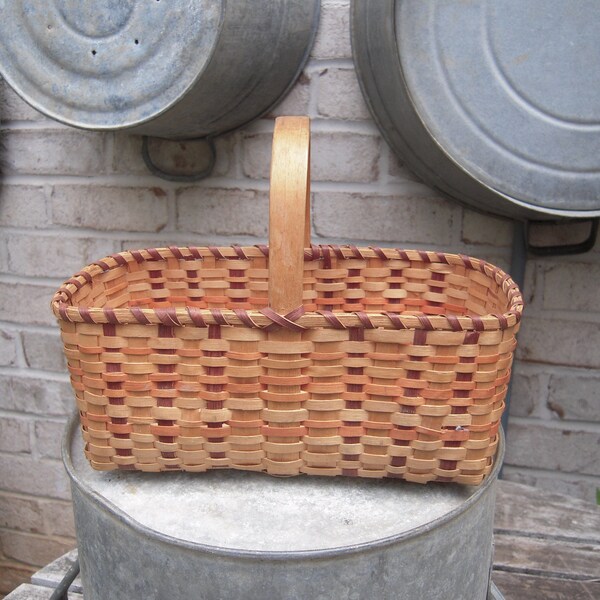 Small Vintage Cherokee Basket Native American Splint