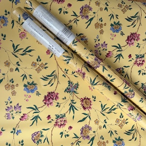 NOS Designer Schumacher Floral Wallpaper