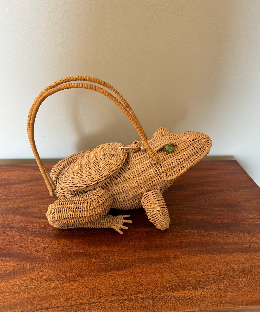 Wicker frog purse hotsell