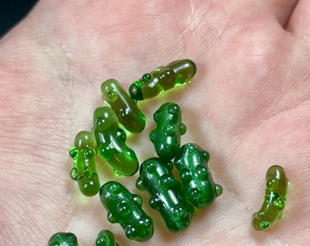 Mini Glass Pickle /One Glass Pickle Per Order / Lampwork / Hand Blown Glass / UV Reactive Glass / Mini Art / Dollhouse Miniature /