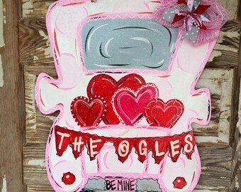 Personalized Door Hanger - Valentine's Day Door Hanger - Valentine Door Hanger - Valentines Decor - Spring Door Hanger - valentines wreath