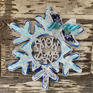 Personalized Door Hanger -Snowflake Door Hanger - Winter Door Hanger - Winter Door Decor - Winter Decor - Winter Decorations - Snowman Sign