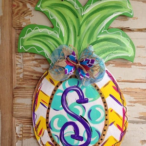 Pineapple Door Hanger - Spring Door Hanger - Summer Door Hanger - Summer Decor - Spring Decor - Pineapple Wreath - Door Decor - Door Sign