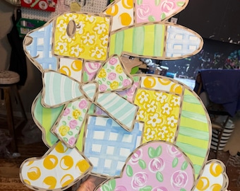 PLANTILLA - Plantilla de Pascua para colgar en la puerta - Colgador de puerta DIY - Plantilla de decoración de puertas - Plantilla de conejito de Pascua - Colgador de puerta descargable