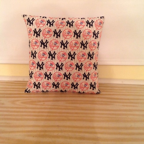 NEW YORK YANKEES Name Sign Custom Wood Decor New Etsy new-york-yankees-name-sign-custom-wood-decor-new-etsy