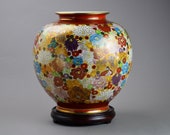 Large Japanese Satsuma Thousand Flowers Kutani Vase