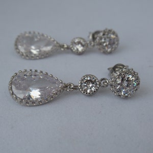 Queen Elizabeth Coronation Platinum Jubilee Inspired British Royal Family Teardrop Cubic Zirconia Party Earrings Size Small April Birthstone