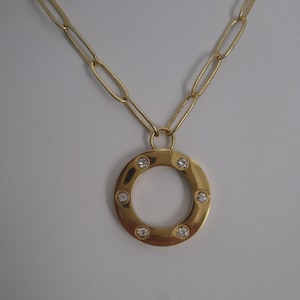 Catgerine Inspired Replikate Crystal Studded Chunky Chain Disc Necklace, Royal Gift Idea Princess Kate