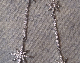 Pendientes largos de fiesta con forma de copo de nieve y estrella replicada inspirados en Kate Middleton, Princesa de Gales