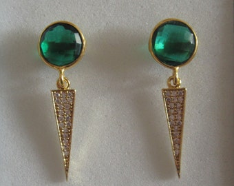 Meghan Markle Duchess of Sussex Inspired Emerald and Gold Arrowhead Drop Earrings May Birthstone