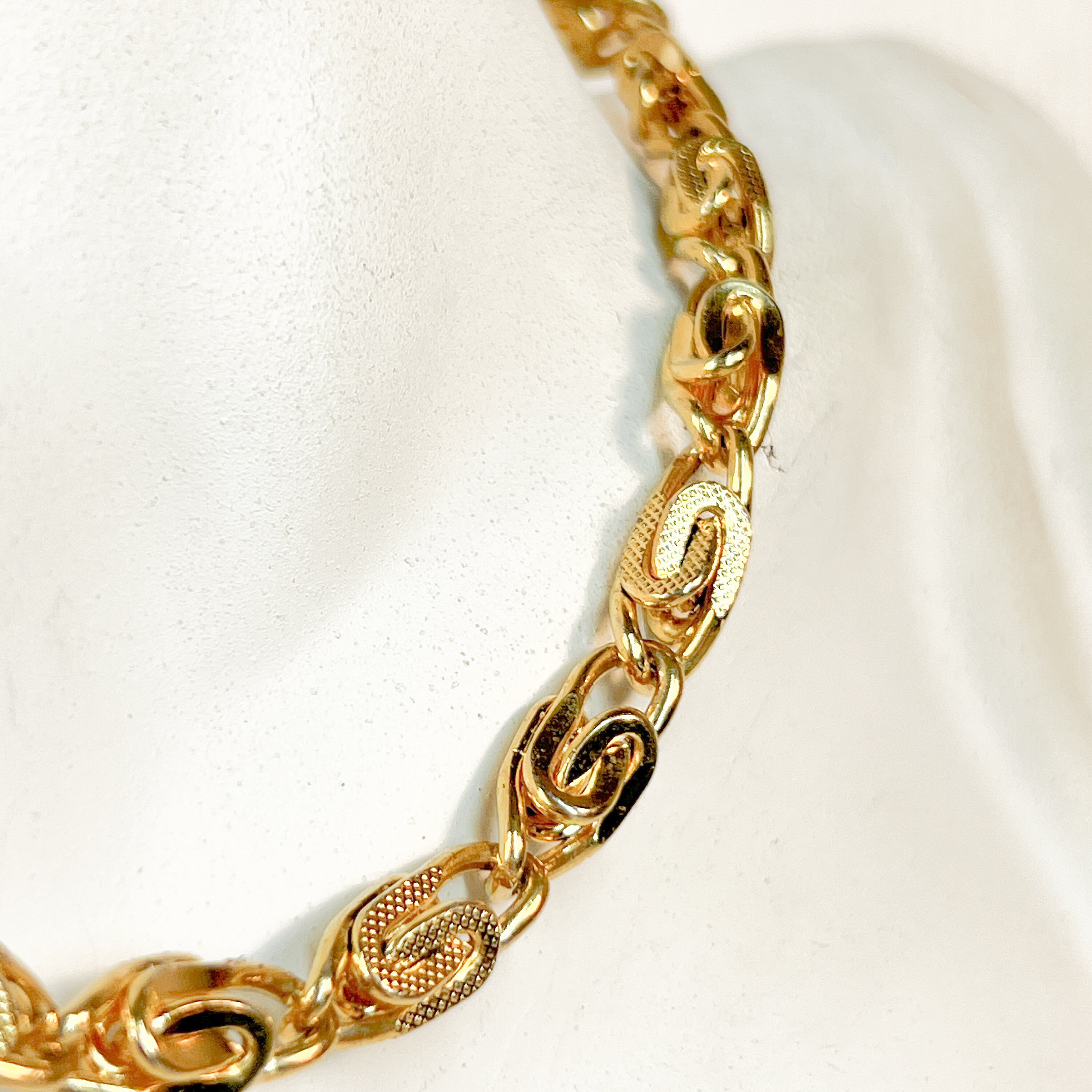 Vintage Gold Tone 3D Snail Link Freirich Choker Necklace