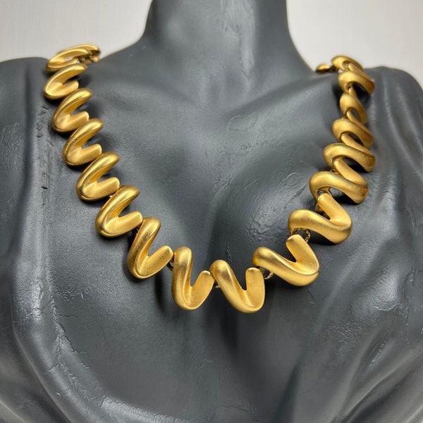 Vintage Swirl Check Scribble Link Chain - Matte Gold Tone Choker - Toggle Clasp - Modernist Abstract Art Necklace Mid Century Style Luxury