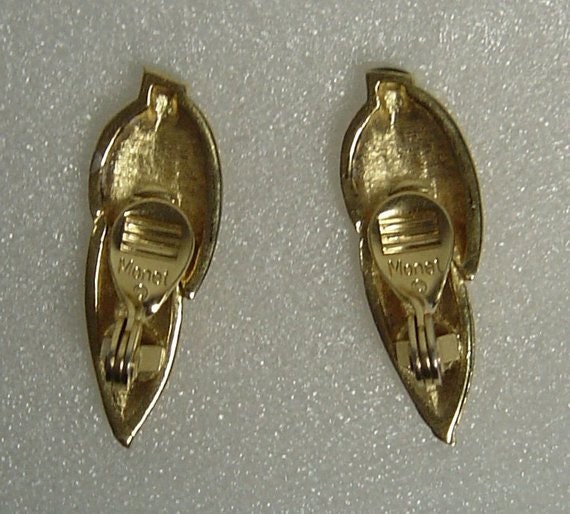 vintage 50s/60s black enamel clip on earrings ear… - image 2
