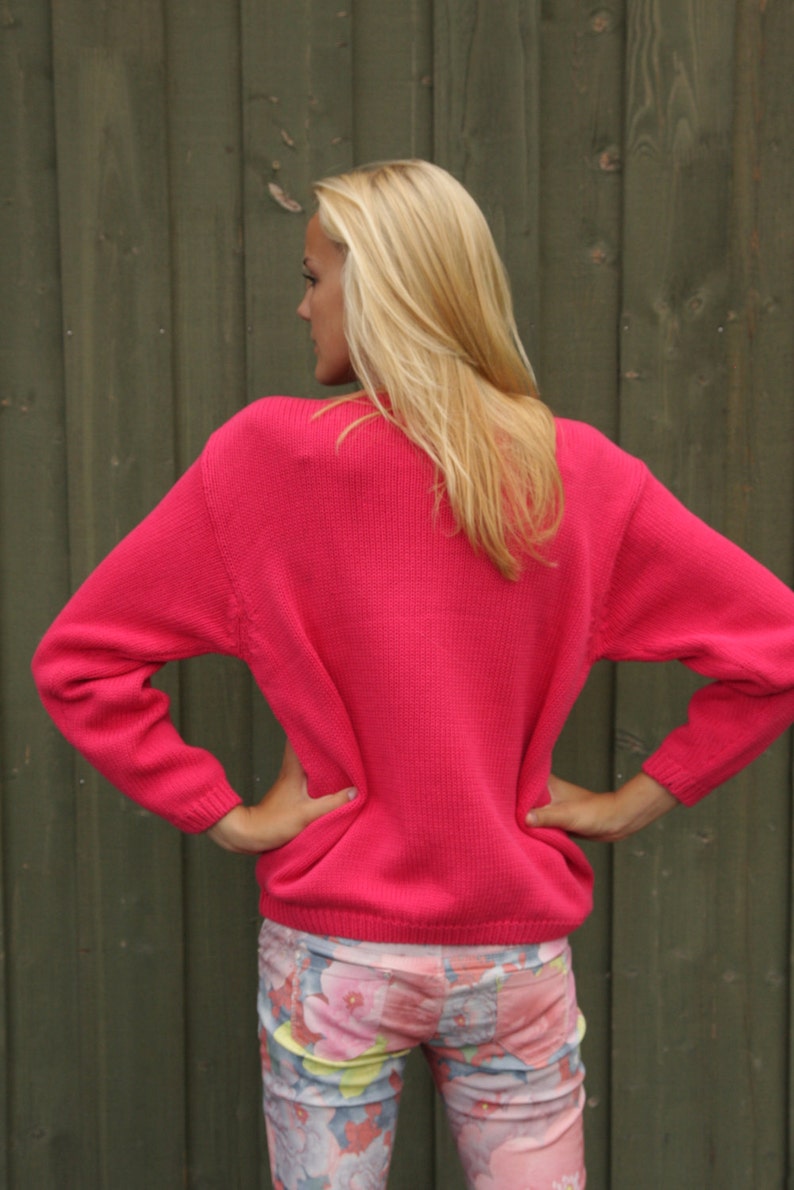 Vintage Women's Knitted Pink Sweater Bright Slouchy Jumper Comfortable Pullover Knit Flowers Sweater Bright Pink Hipster Jumper Small Size image 3