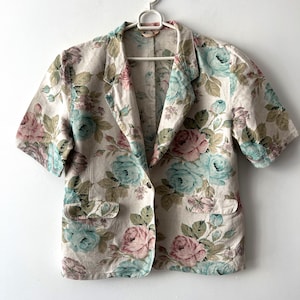 Vintage Kurzarm Sommerjacke Damen Leinenmischung Viskosejacke Blumendruck romantische Bluse Sommer Bürojacke Größe Large