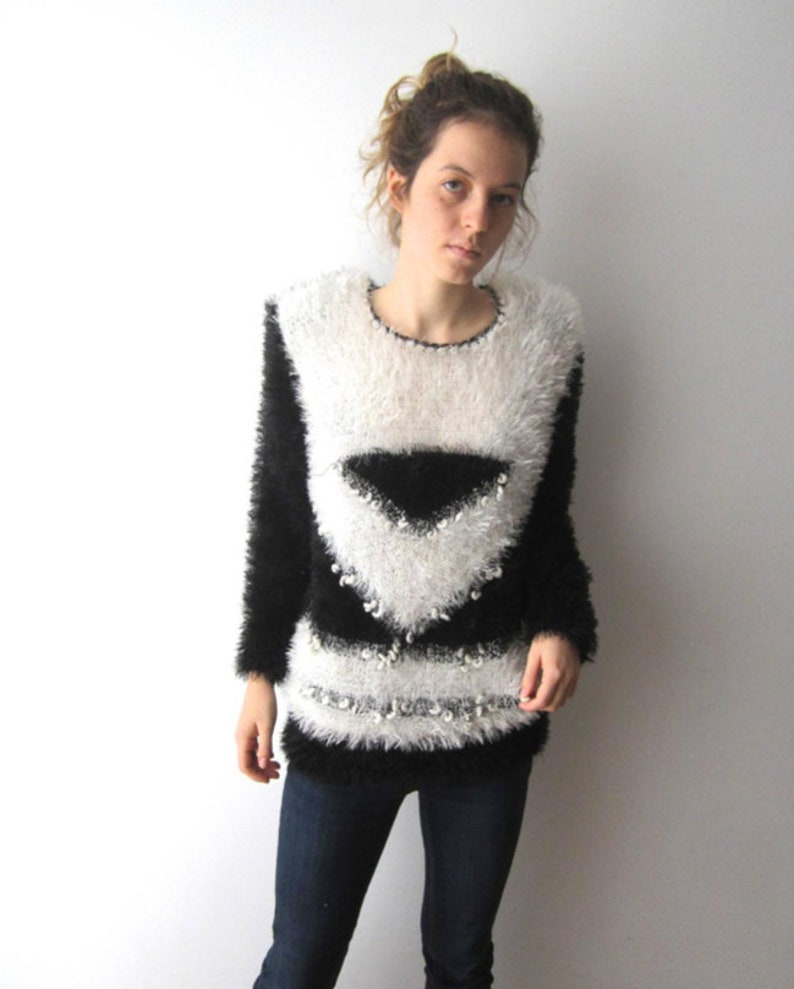 90s negro fuzzy suéter blanco negro suéter blanco fleco jersey Etsy España