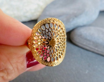 Mandala ring GOLDEN stainless steel and a small STAR in BEIGE enamel Golden jewel Adjustable ring S4
