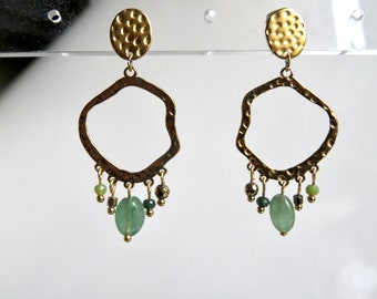 Geometric earrings with 1 GOLD stainless steel oval and dangling GREEN natural pearls Golden jewel S2