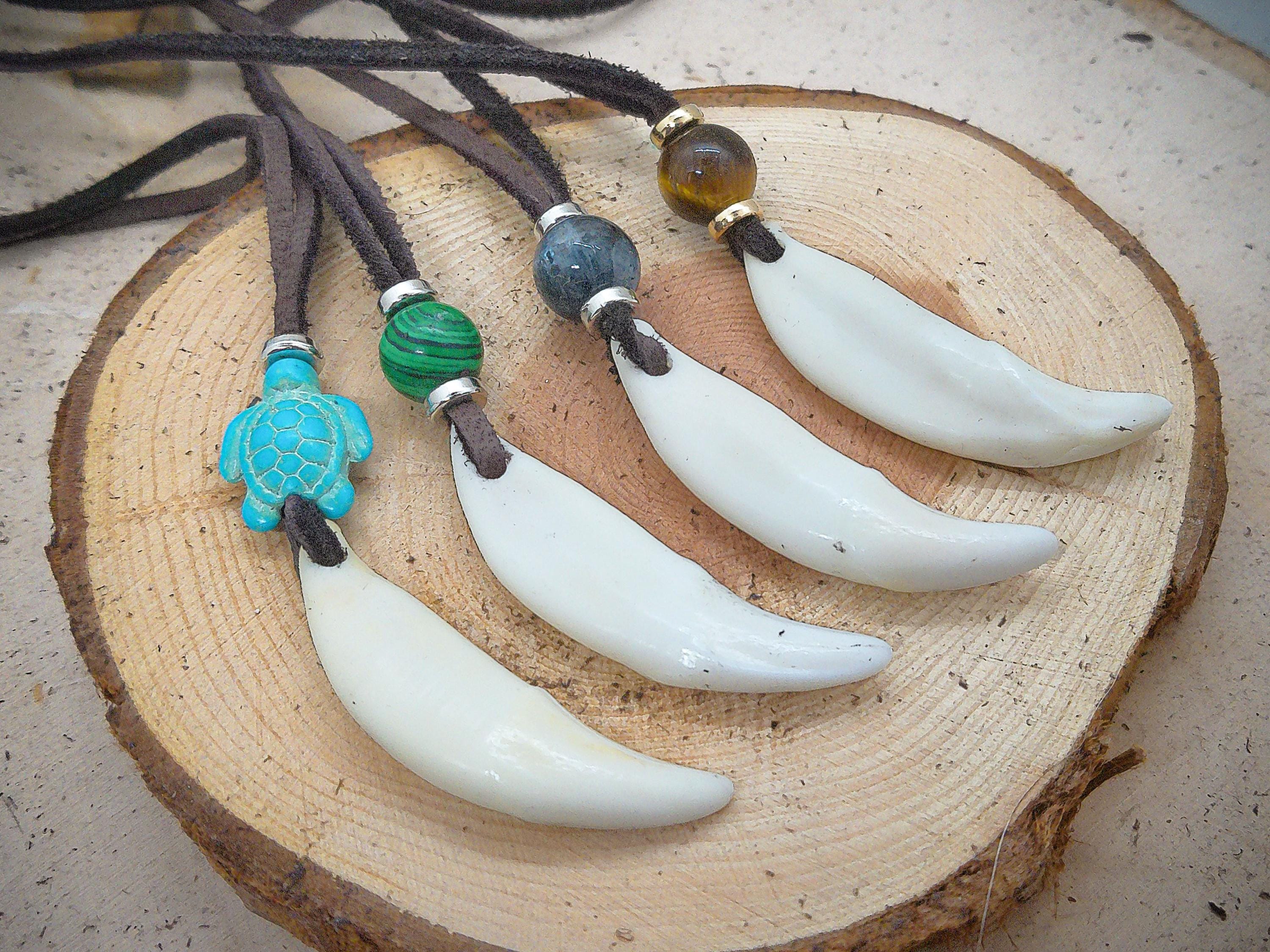 Larvikite Wolf - Etsy