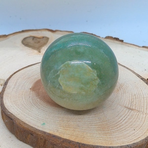 Jade Carved Ball Statue Stone (VARIANT 01)