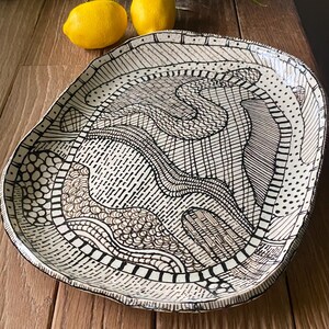 Large Platter Abstract Line Pattern