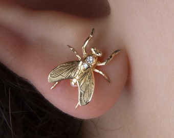 Realistic Solid Gold Fly Stud With Diamonds, Insect Bug Post Earring, Unusual Nature Animal Jewelry, Gift For Her, Gift For Him, Unique Gift