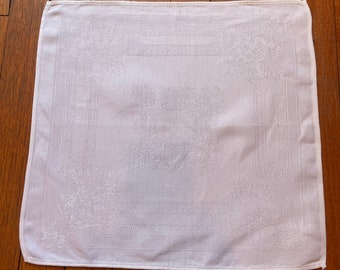 6 Vintage White Damask Napkins