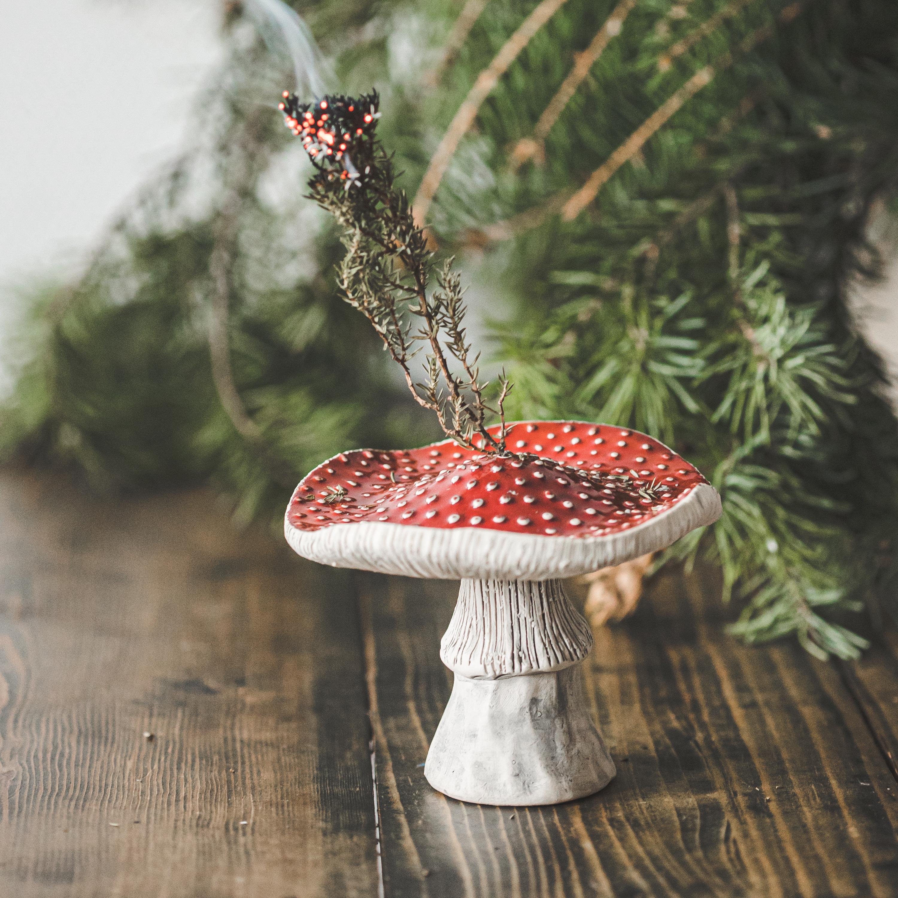 Fly Agaric Mushroom Shape Ceramic Stick Incense Holder - Amanita