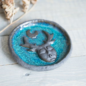 Ceramic incense stick holder with mystic creature - Dark grey frankincense burner plate