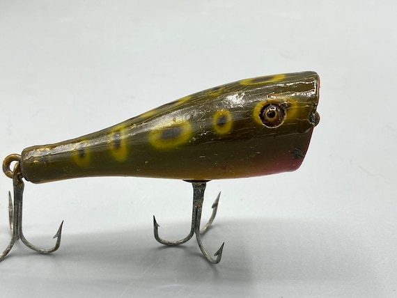 Vintage Creek Chub Large Mouth Frog Spotted Plunker With Glass