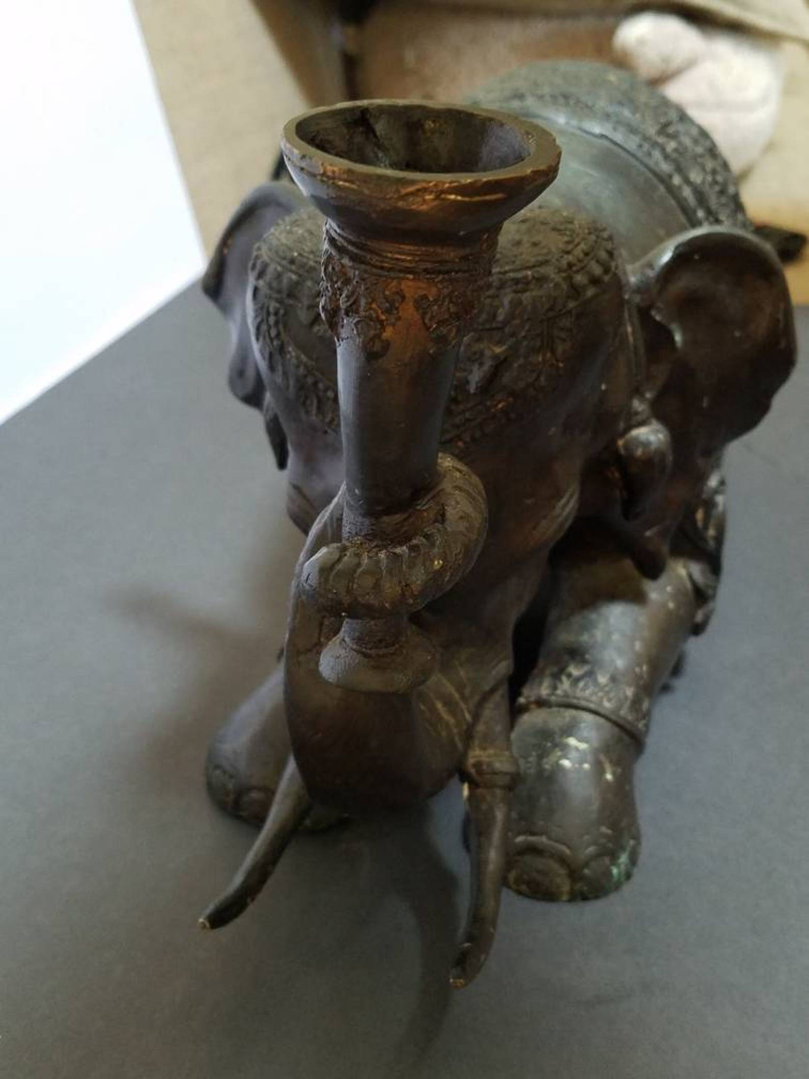 Antique Bronze Kneeling Elephant 20lbs Etsy