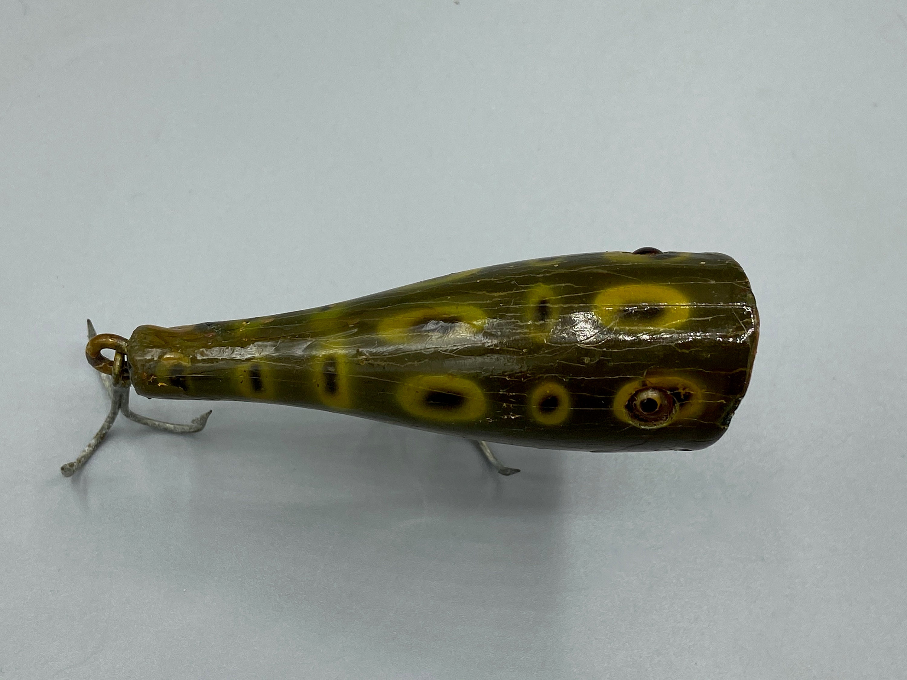 Vintage Creek Chub Large Mouth Frog Spotted Plunker With Glass Eyes