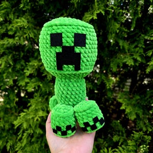 Exploding Block Man Pattern **NOT A PHYSICAL PRODUCT