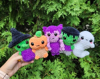 Spooky Pals Pattern Pack **Not a Finished Item!**