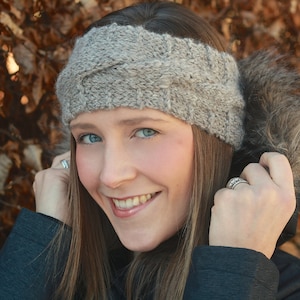 KNITTING PATTERN Clare Headband Ear warmer image 1