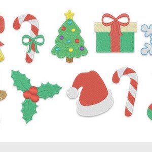 K&ouml;nnte beinhalten: Ein Set mit zehn Stickmotiven zum Thema Weihnachten. Die Motive umfassen eine Glocke, einen Zuckerstock, einen Weihnachtsbaum, eine Geschenkbox, eine Schneeflocke, einen Lebkuchenmann, Stechpalme, eine Weihnachtsm&uuml;tze, einen weiteren Zuckerstock und einen Strumpf.