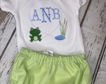 Baby Boy Frog Monogram Outfit: Gingham Shorts Set