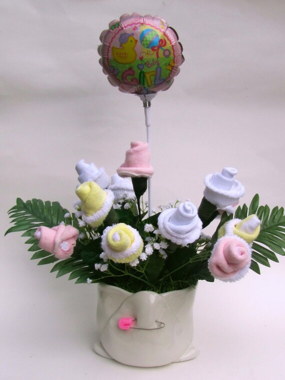 diaper arrangements for baby showers