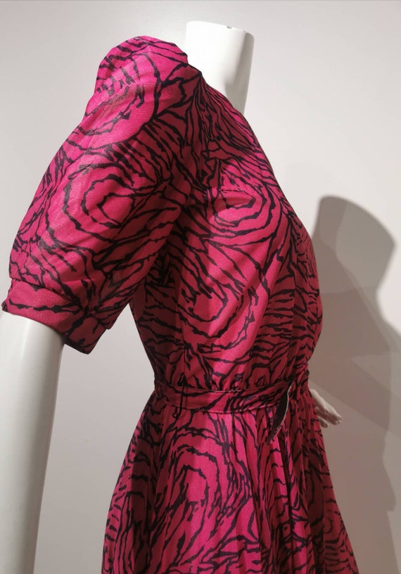 VINTAGE 80s Pink and Black Striped Belted Dress H… - image 7