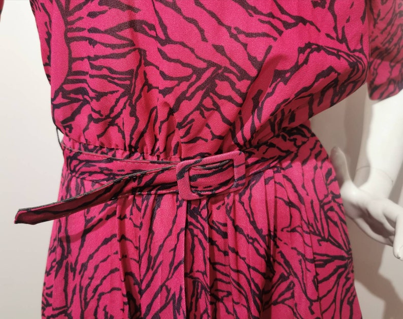 VINTAGE 80s Pink and Black Striped Belted Dress Half Sleeve Long Calf Length Skirt Abstract Tiger Print image 4