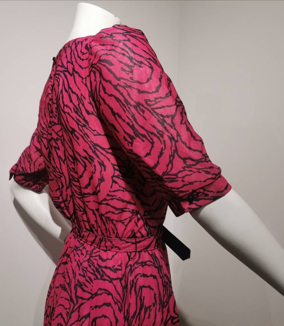 VINTAGE 80s Pink and Black Striped Belted Dress H… - image 9
