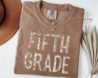 Comfort Colors Fifth Grade Teacher Shirt, Floral 5th Grade Teacher Shirt, Back to School Teacher Team Shirt, Grade level Teacher Gift