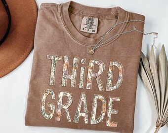 Floral Third Grade Teacher Shirt, Comfort Colors 3rd Grade Teacher Shirt, Back to School Teacher Team Shirt, Grade Level Teacher Gift