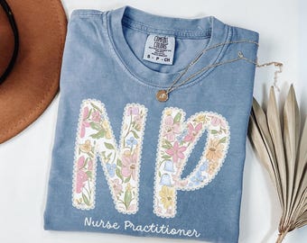 Comfort Colors® Nurse Practitioner Sweatshirt, Custom NP Nurse Shirt, NP Nurse Gift, Nurse Practitioner Crewneck, Nurse Appreciation