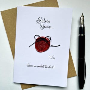 Tarjeta de aniversario de bodas de 16 años con sello de cera tradicional, ideal como regalo para esposo, esposa, pareja, prometido, hijo o hija. Tamaño A6: 15 x 10,5 cm.