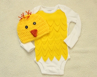 Baby Chicken Halloween Costume Yellow Little Chick Bodysuit and Crochet Hat Set Newborn Chicken Outfit