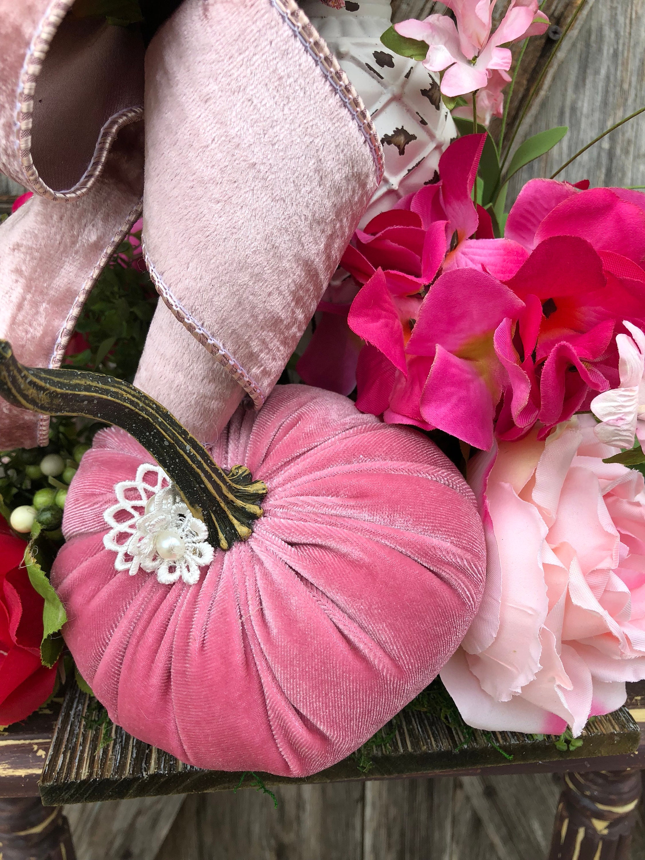 Pink Halloween, Pink Pumpkin, Pink Decor, Halloween Wreath, Halloween